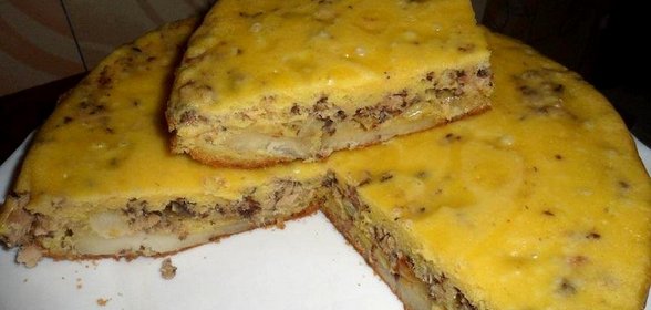 Пирог с сардинами и картошкой