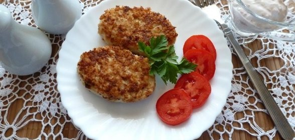 Котлетки из кальмара и риса