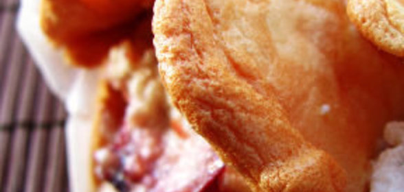 Бисквитный рулет с повидлом