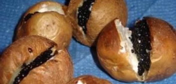 Икра палтуса в сырно-сливочном креме на тарталетках