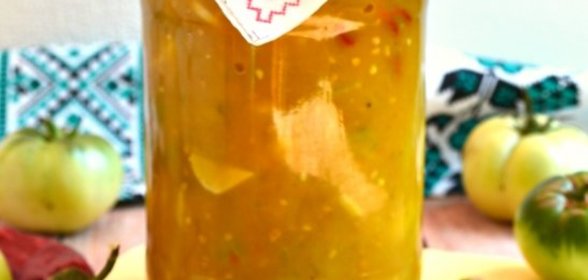 Острый соус из зеленых помидоров и яблок на зиму (в мультиварке)