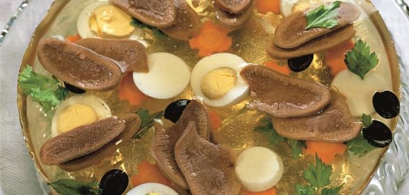 Заливное из языка