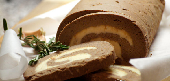 Рулет из паштета