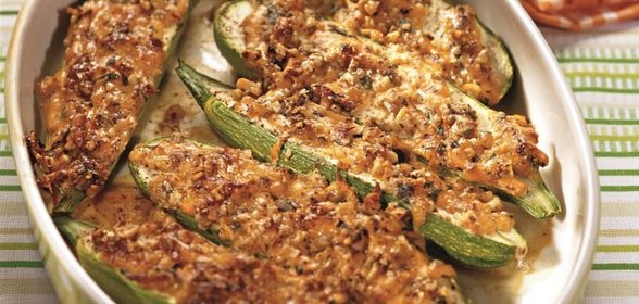 Кабачки в орехово-мятном соусе