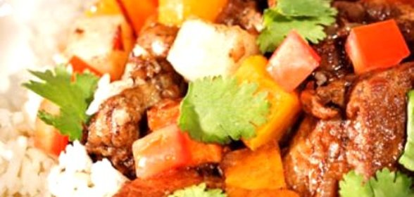 Жаркое из свинины, репы и картофеля