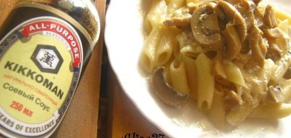 Макароны с шампиньонами под сырным соусом