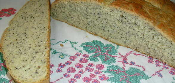 Хлеб на топленом молоке с маком