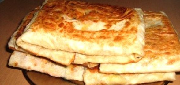 Шаурма с колбасой и сыром