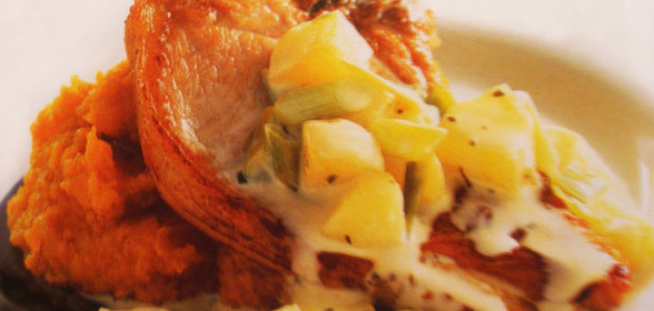 Свининка под яблочно- сливочным соусом