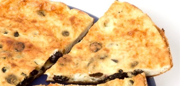 Лепешки с изюмом