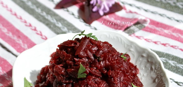 Кабачки Аджика