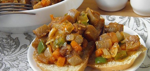 Икра из баклажанов кусочками