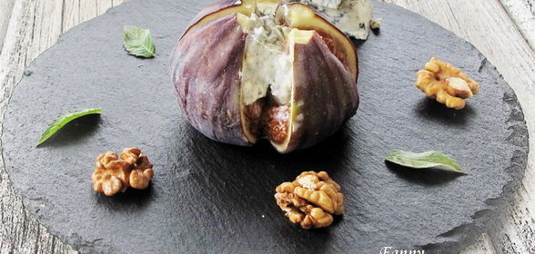 Фиговая закуска с сыром и медом