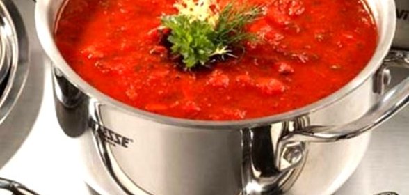 Борщ с квашеной капустой и фасолью