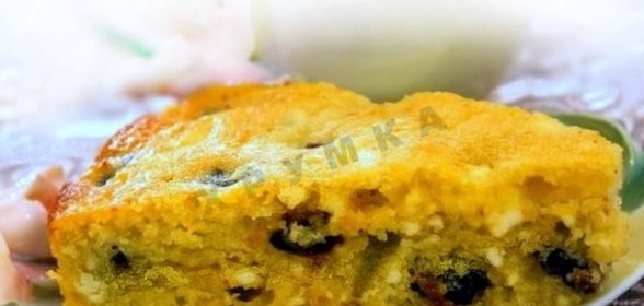 Пирог с творогом и черносливом
