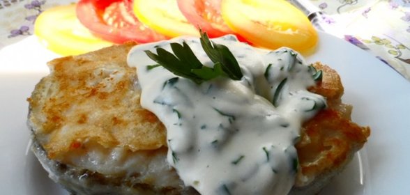 Треска со сливочным соусом.