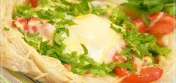 Яичница в слоёном тесте