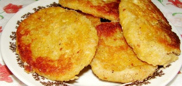 Гороховые котлеты с чесноком