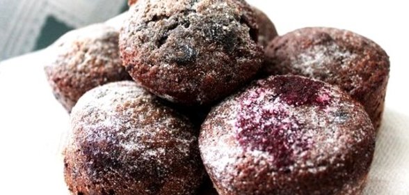 Черносмородиновые кексы