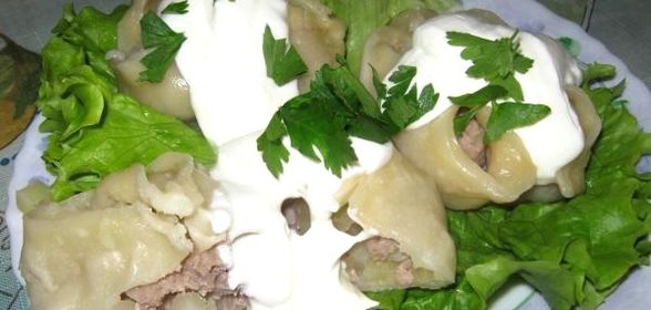 Манты с грибами и картошкой