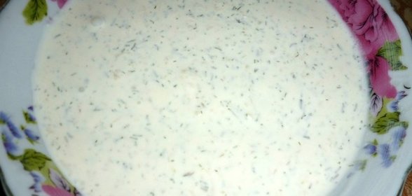 Соус из огурцов и майонеза