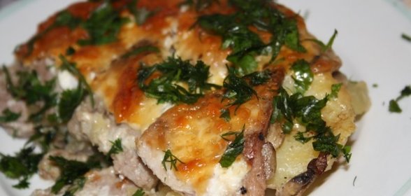Мясо по-французски с шампиньонами