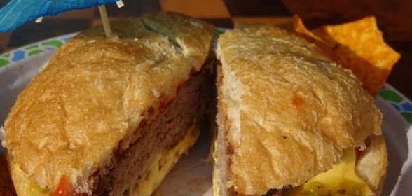 Гамбургеры или Вкусно Киккоманимся ! ! !