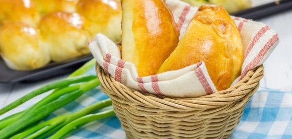 Пирожки с рисом и яйцом