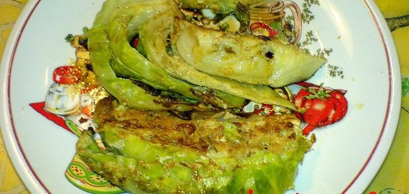 Капуста, поджаренная восемью секторами