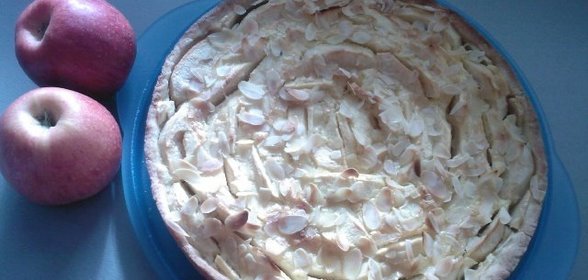 Пирог Яблоки в сливках