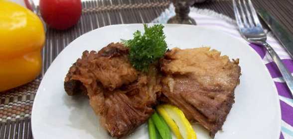 Ягоды с расплавленным сыром