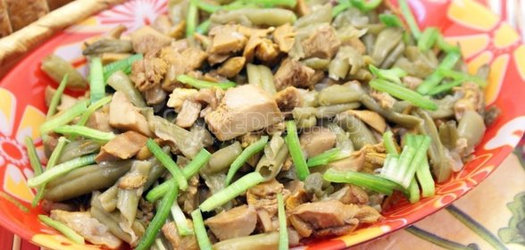 Острые фаршированные помидоры