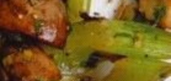 Салат из квашеной капусты и апельсинов