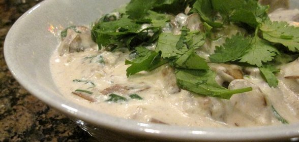 Язык под соусом бешамель