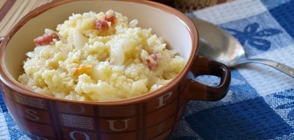 Пшенная каша с квашеной капустой