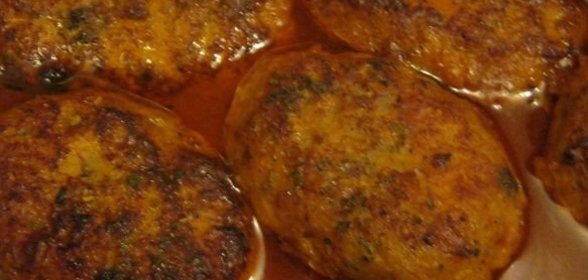 Котлеты из хека в томатном соусе