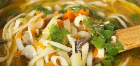 Анчоусное масло с каперсами и корнишонами