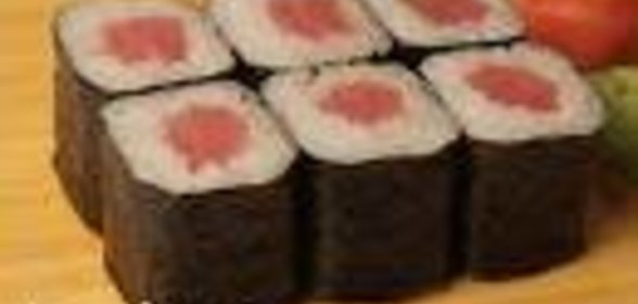 Роллы с тунцом