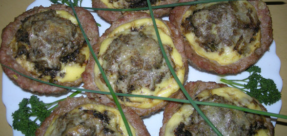 Мясные корзинки с грибами