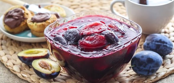 Простое варенье из сливы