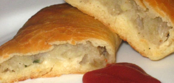 Печеные пирожки с картошкой