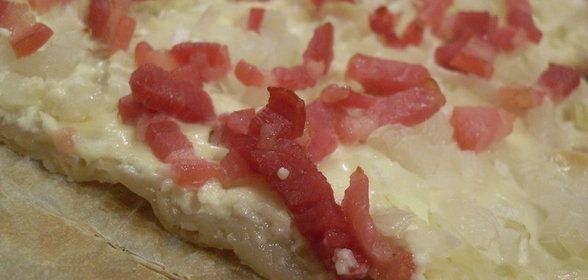 Пламенный пирог (Flammkuchen)