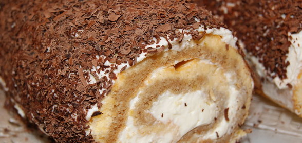 Рулет в стиле а ля тираммису