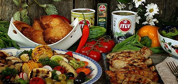 Свинина с овощами на мангале