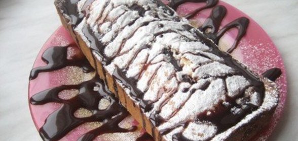 Кекс с изюмом