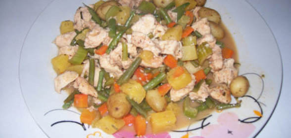 Курочка с ананасом и овощами. Для тех, кто на диете и не только