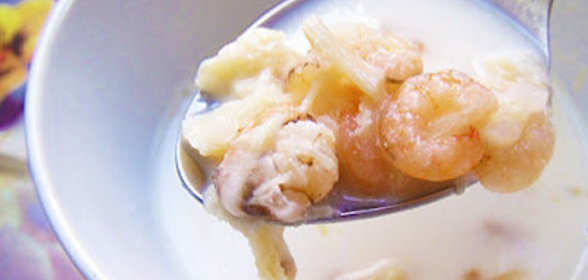 Грибы под томатным соусом с макаронами