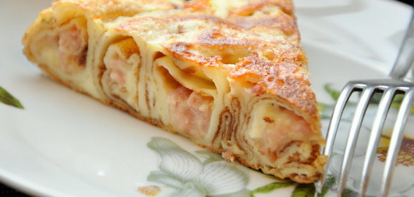 Запеканка Улитка из блинчиков (в мультиварке)