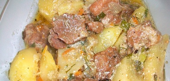 Картошка со свининой в сметане