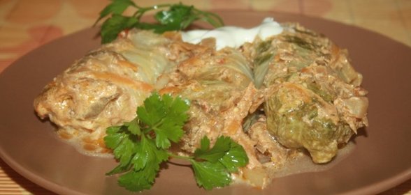 Голубцы с мраморной говядиной во вкуснейшем сметанно-овощном соусе